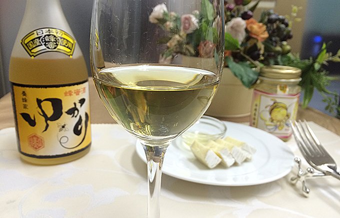 この季節にはおすすめ！ 日本のはちみつにこだわった養蜂家の傑作はちみつ酒