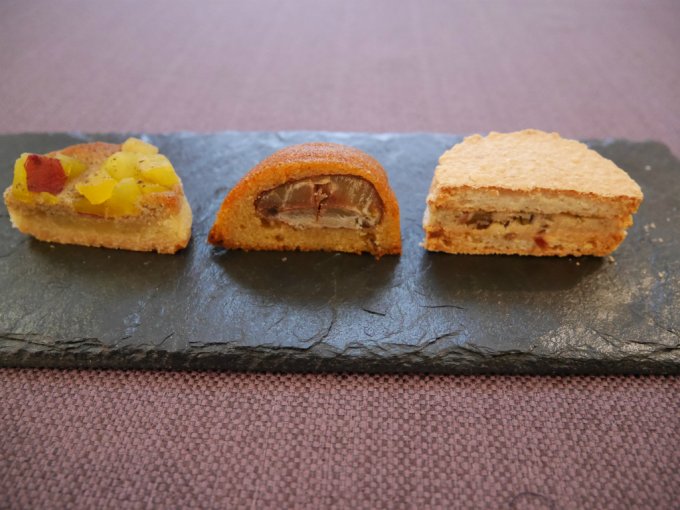 秋の素材がいっぱい詰まったクラブハリエの季節限定の焼き菓子セット「ポテロン」