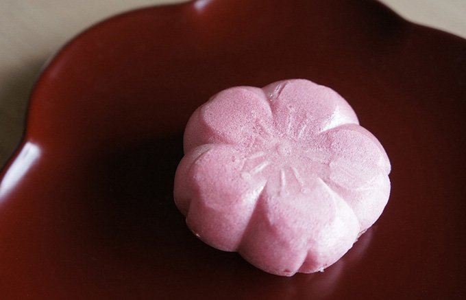 しっとり浸る金沢情緒！雰囲気が活かされた和菓子のお土産