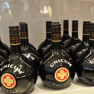 ハンガリーの養命酒？18世紀からレシピが変わらない「ウニクム」