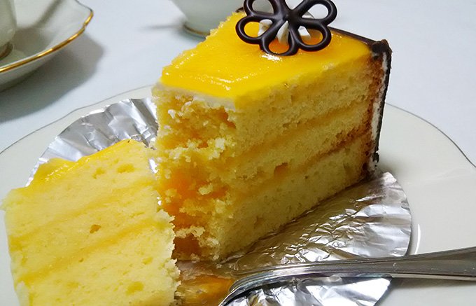 このレモンケーキは、横浜元町・レトロ洋菓子店「喜久家」のもうひとつのロングセラー