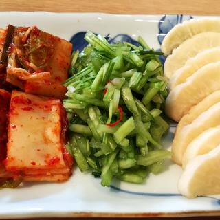 炊き立てご飯を美味しく食べさせる滋賀県近江「山上」の漬物
