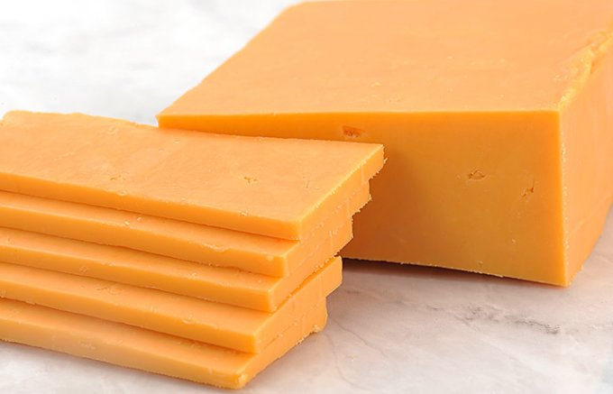 英国チェダー地方で生まれた世界で愛される「チェダーチーズ」