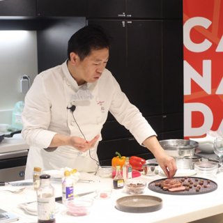 【カナダ建国150周年】奥田シェフがカナダ産食材で究極の“引き算”料理を披露！