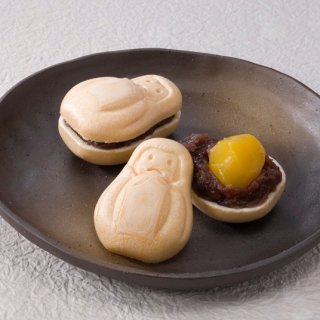 京菓子の伝統を守り続けて300年。笹屋伊織の「だるまさん」